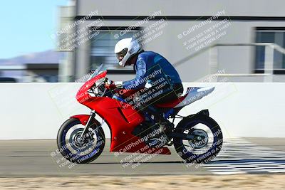 media/Jan-09-2022-SoCal Trackdays (Sun) [[2b1fec8404]]/Front Straight Speed Shots (1pm)/